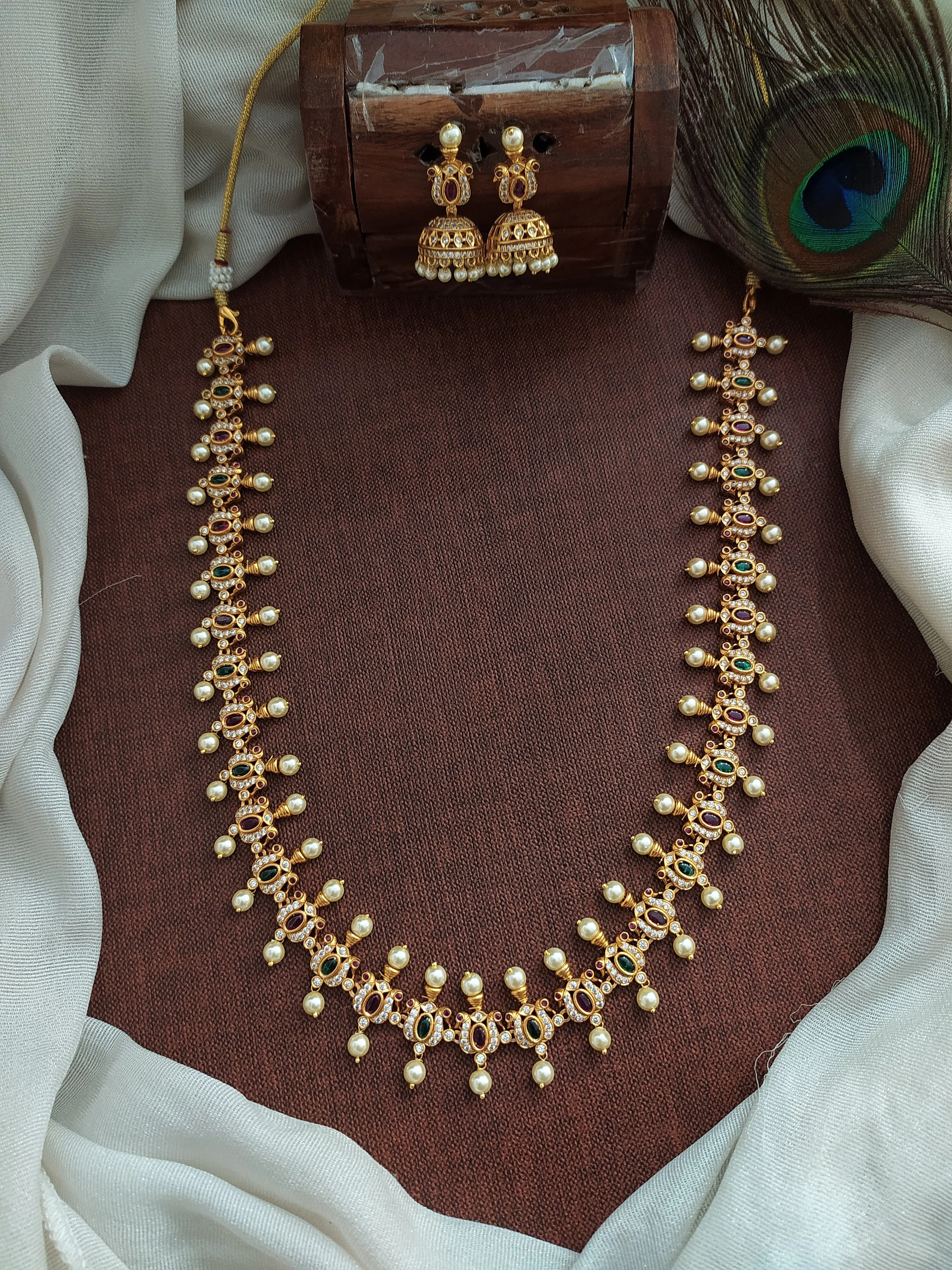 Amazing Gold-Plated Antique Simple Pearl Long Haram Set