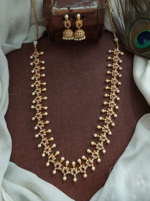 Amazing Gold-Plated Antique Simple Pearl Long Haram Set