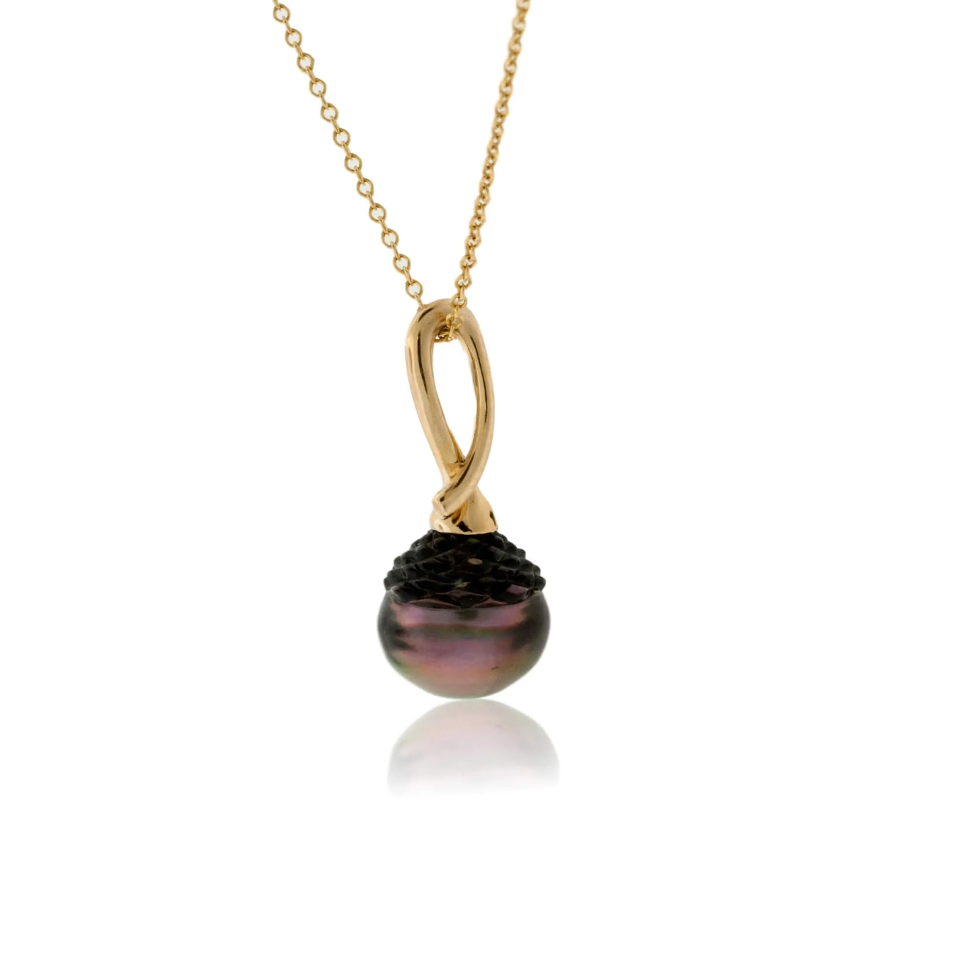 Black Carved Pearl Pendant w/Chain