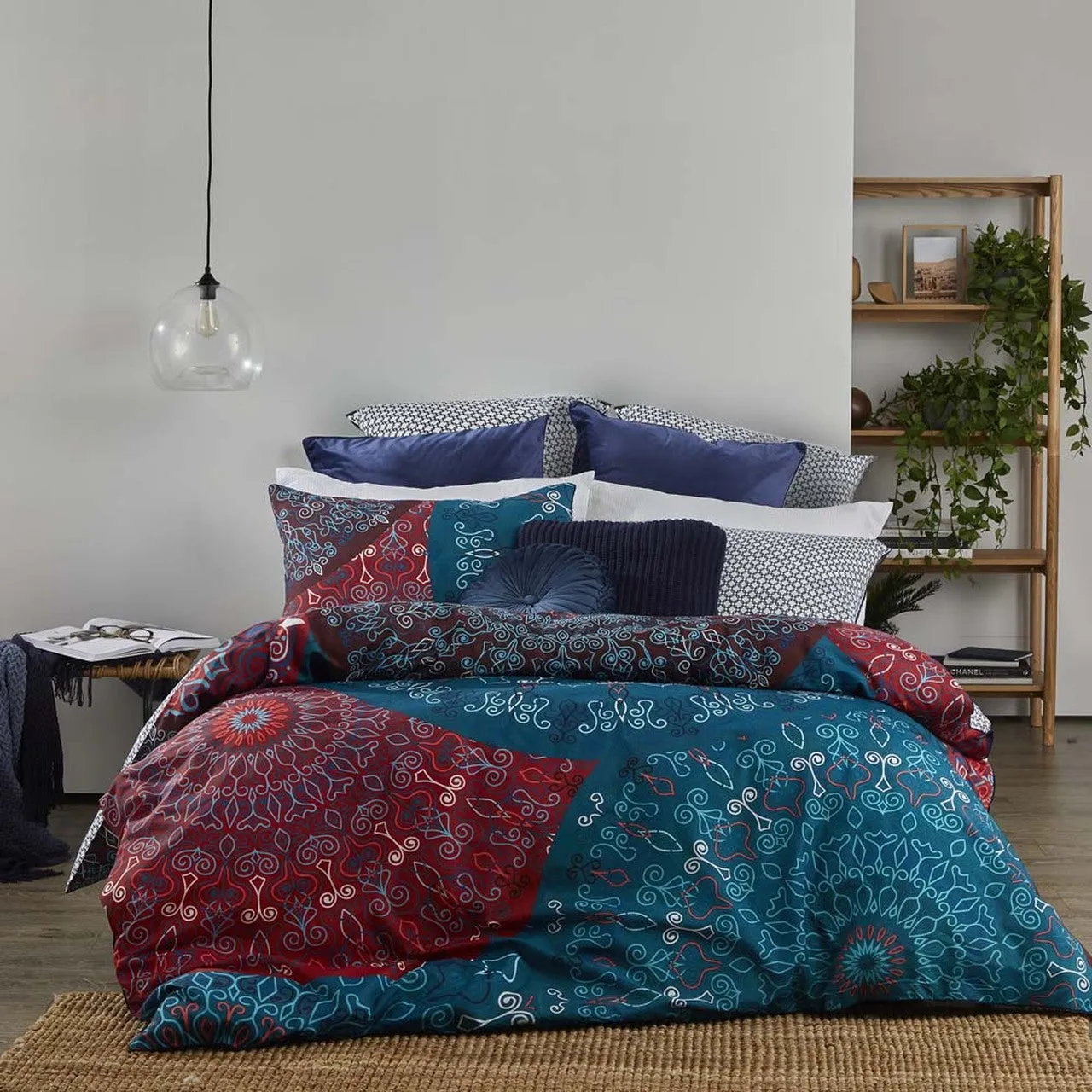 Daisy Blue Quilt Cover Set By Logan & Mason