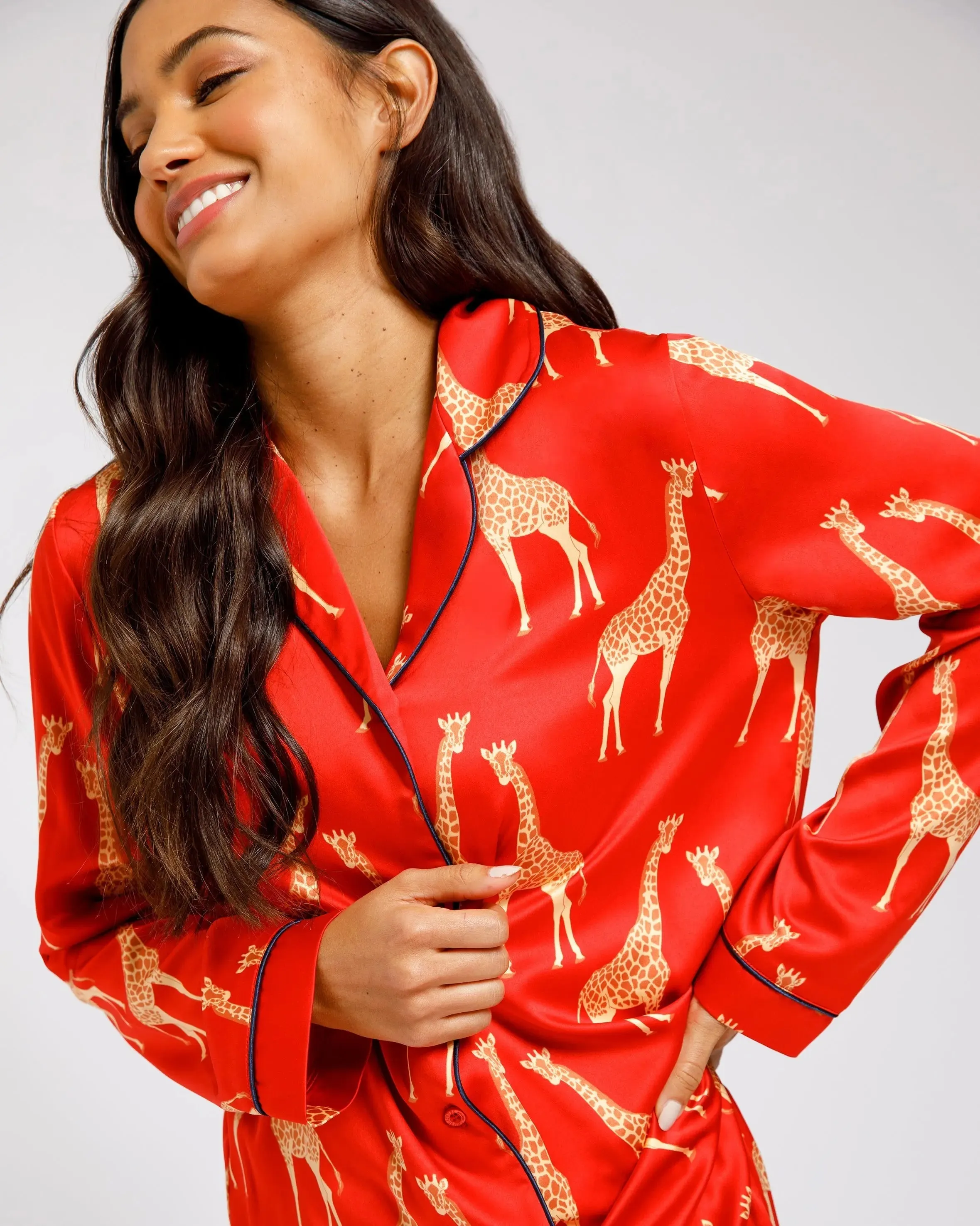 Red Giraffe Satin Women's Long Pyjama Set