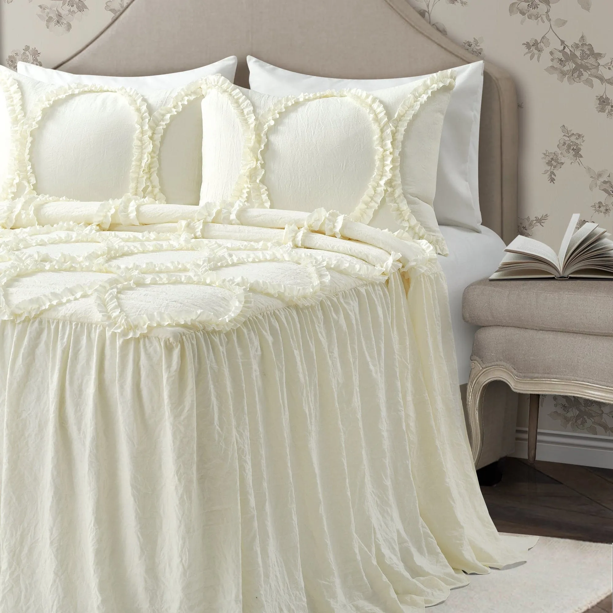 Riviera 3 Piece Bedspread Set