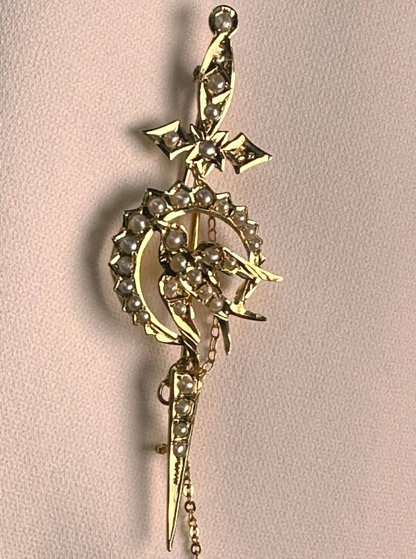 Valentine's Day Treasure: Unique 15ct Gold Pearl-Encrusted Sword & Bird Brooch